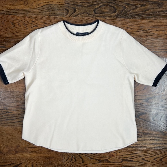 Zara Cream and Black Skirt Set - Picture 2 of 9